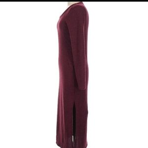 Elegant Burgundy Long Sleeve Dress